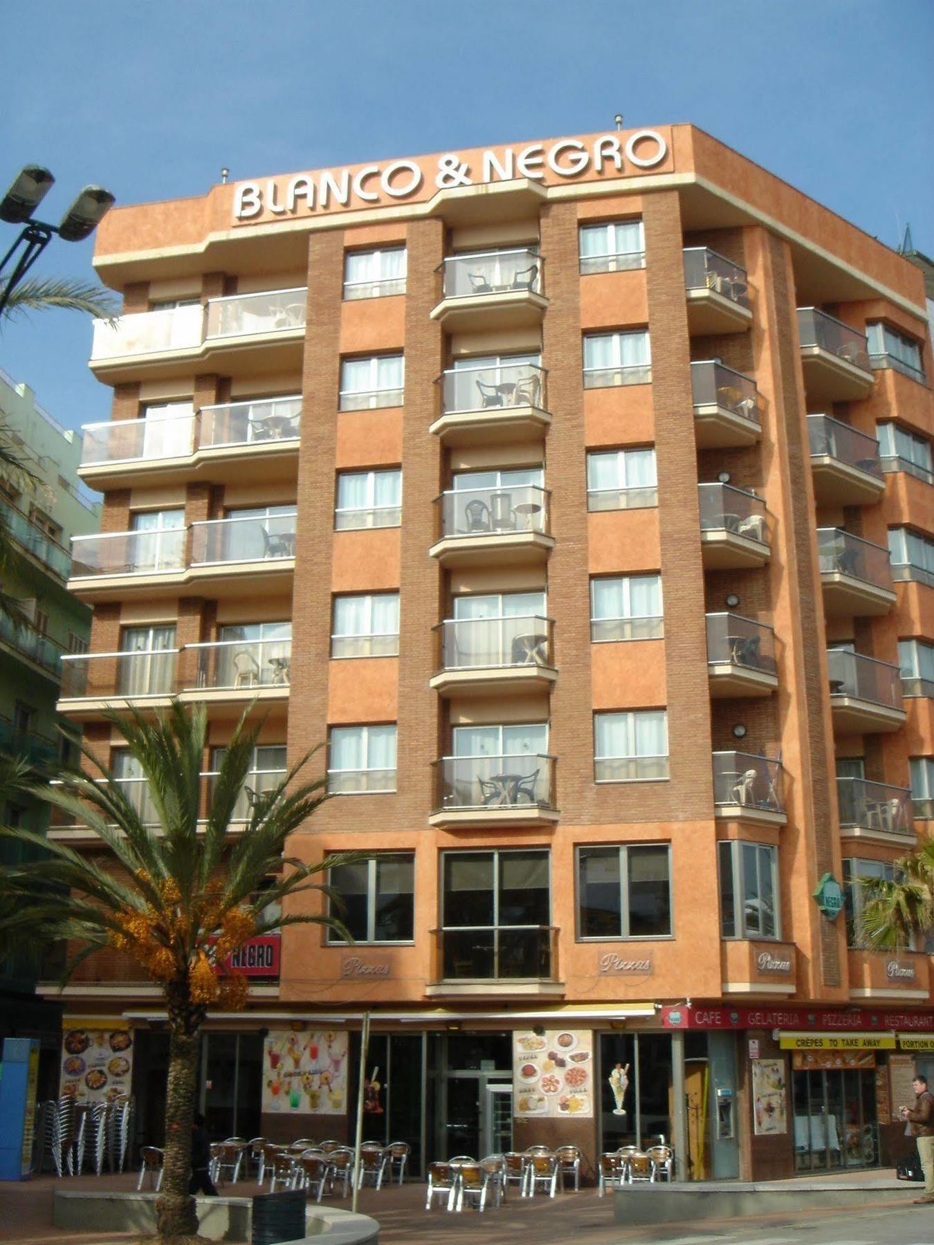 Blanco Y Negro Apartments Lloret de Mar Exteriér fotografie